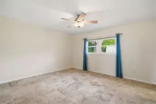 606 S Sylvan Dr, Brandon, FL 33510 - Photo 32