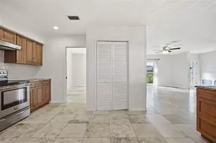 606 S Sylvan Dr, Brandon, FL 33510 - Photo 20