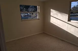 10713 McIntosh Rd, Thonotosassa, FL 33592 - Photo 6