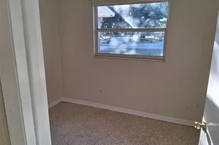 10713 McIntosh Rd, Thonotosassa, FL 33592 - Photo 8