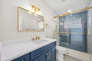 24 Dolphin Dr, Treasure Island, FL 33706 - Photo 52