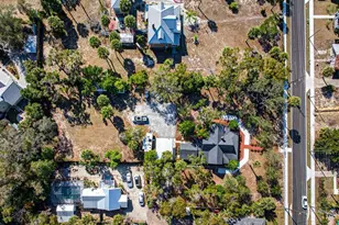 210 N Grosse Ave, Tarpon Springs, FL 34689 - Photo 68