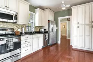 210 N Grosse Ave, Tarpon Springs, FL 34689 - Photo 24