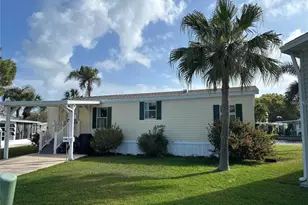 980 7th St NW, Largo, FL 33770 - Photo 2