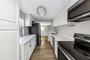 4139 26th St N, Saint Petersburg, FL 33714 - Photo 6