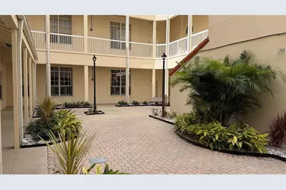 701 Mirror Lake Drive N #121, Saint Petersburg, FL 33701 - Photo 40