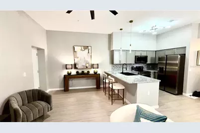 701 Mirror Lake Drive N #121, Saint Petersburg, FL 33701 - Photo 10