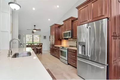2240 Toniwood Lane, Palm Harbor, FL 34685 - Photo 12