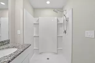 2710 Scarlet Bay Pl, Brandon, FL 33510 - Photo 40