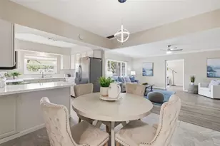 908 Hardy Dr, Tampa, FL 33613 - Photo 14