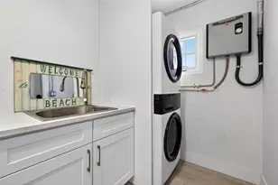 16611 Gulf Blvd, North Redington Beach, FL 33708 - Photo 18