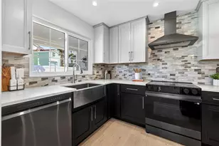 16611 Gulf Blvd, North Redington Beach, FL 33708 - Photo 14