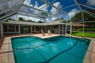 6690 Burning Tree Dr, Seminole, FL 33777 - Photo 4