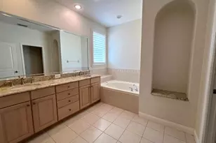 3817 W Tacon St, Tampa, FL 33629 - Photo 18