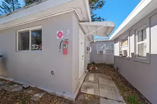 370 3rd St NW, Largo, FL 33770 - Photo 18