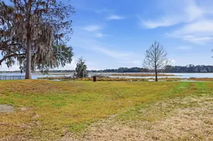 8528 E Aquarius Dr, Inverness, FL 34450 - Photo 40