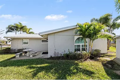 1183 35th Avenue NE, Saint Petersburg, FL 33704 - Photo 18