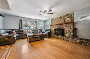 7210 57th Ave N, Saint Petersburg, FL 33709 - Photo 8