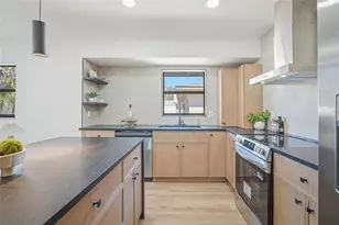 4024 Bell Ave, Sarasota, FL 34231 - Photo 6