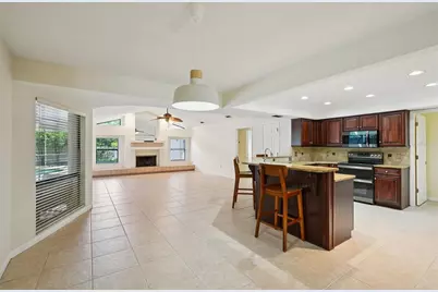 1604 Palace Court, Valrico, FL 33594 - Photo 12