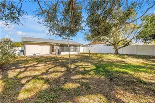 601 6th Ave SE, Largo, FL 33771 - Photo 2