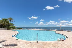4993 Bacopa Ln S, Saint Petersburg, FL 33715 - Photo 8