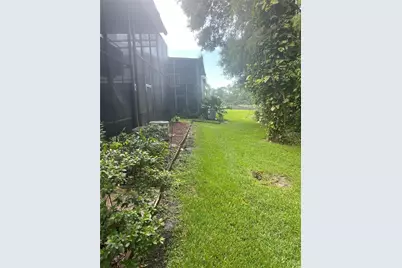 14086 Trouville Drive, Tampa, FL 33624 - Photo 32