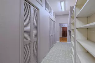 1109 Orangewalk Dr, Brandon, FL 33511 - Photo 36