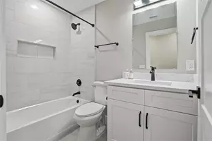 3918 Americana, Tampa, FL 33634 - Photo 36