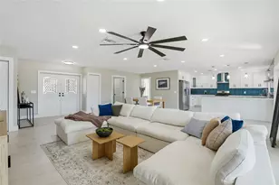 3918 Americana, Tampa, FL 33634 - Photo 10