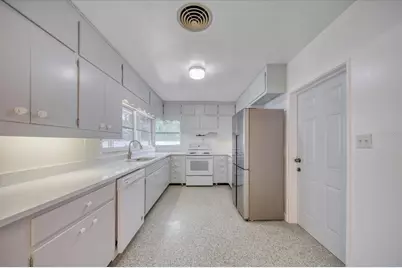 106 15th Street, Belleair Beach, FL 33786 - Photo 12