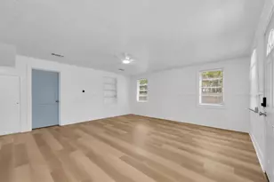 358 Boca Ciega Dr, Madeira Beach, FL 33708 - Photo 12