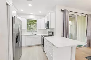 12304 Country White Cir, Tampa, FL 33635 - Photo 12