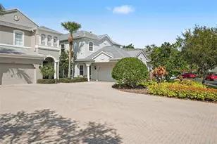 11201 Green Park Cir, Tampa, FL 33626 - Photo 38