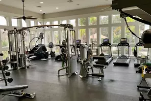 11201 Green Park Cir, Tampa, FL 33626 - Photo 36