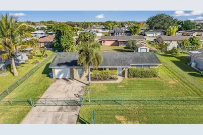 219 Richmond Avenue S, Lehigh Acres, FL 33936 - Photo 28