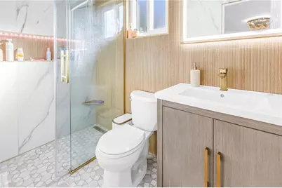 354 74th Avenue NE, Saint Petersburg, FL 33702 - Photo 32