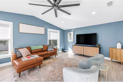 354 74th Avenue NE, Saint Petersburg, FL 33702 - Photo 10