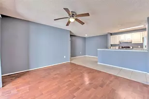 10028 Strafford Oak Ct, Tampa, FL 33624 - Photo 12