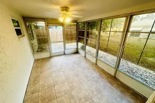 4033 Newcastle Dr, New Port Richey, FL 34652 - Photo 10