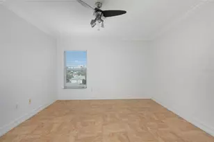 114 143rd Ave E, Madeira Beach, FL 33708 - Photo 8