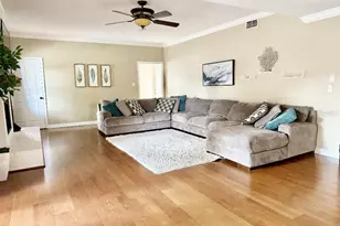 2563 Knotty Pine Way, Clearwater, FL 33761 - Photo 16