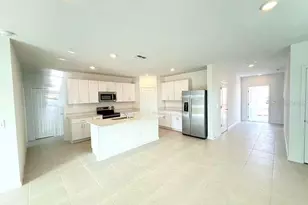 11530 Brae Wy, Dade City, FL 33525 - Photo 6