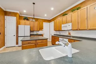 3511 Ballastone Dr, Land O Lakes, FL 34638 - Photo 42