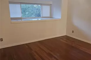 4723 Puritan Cir, Tampa, FL 33617 - Photo 6