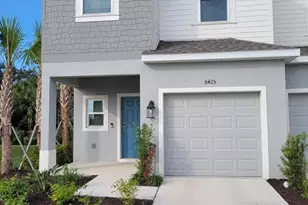8425 Lunar Skye St, Sarasota, FL 34241 - Photo 2