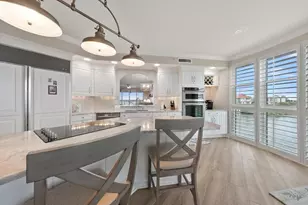 4993 Bacopa Ln S, Saint Petersburg, FL 33715 - Photo 14
