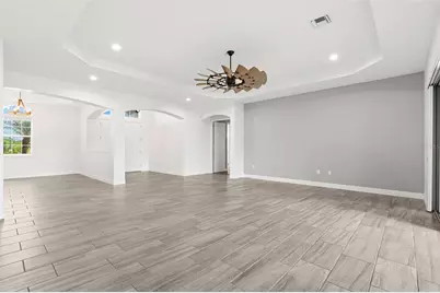 4803 Ancient Marble Drive, Sarasota, FL 34240 - Photo 10