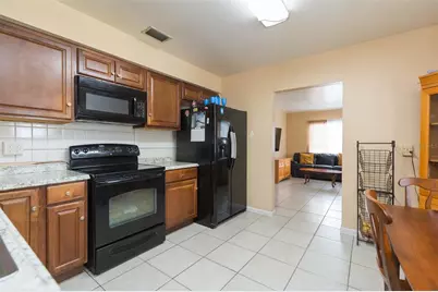 2703 W Saint Joseph Street, Tampa, FL 33607 - Photo 16