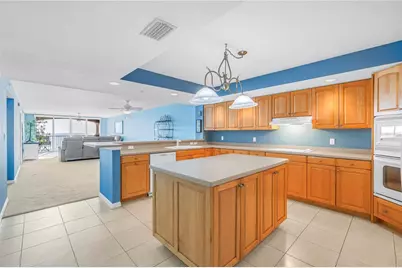 16326 Gulf Boulevard #308, Redington Beach, FL 33708 - Photo 6